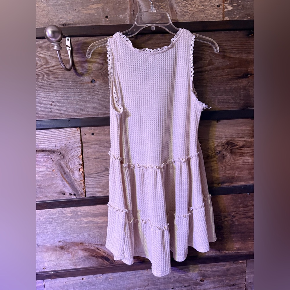 Umgee Cream Waffle Knit Sleeveless Dress with Lace Trim in Small - Picture 3 of 3